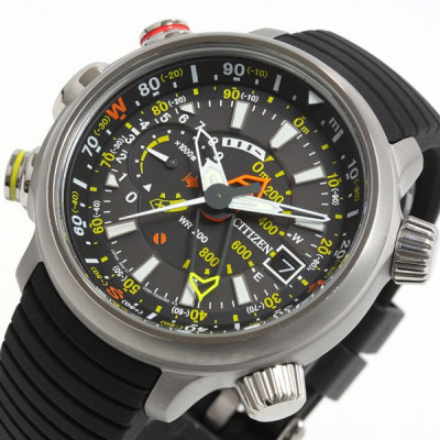 CITIZEN Altichron Eco Drive Super Titanio