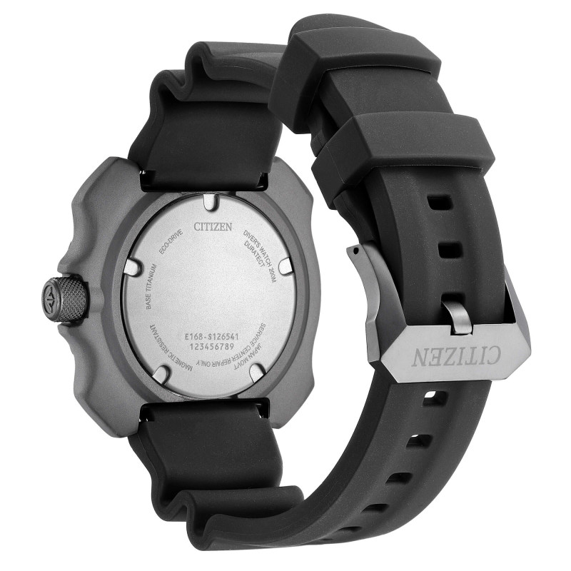 CITIZEN Diver's Eco Drive 200 mt Super Titanio